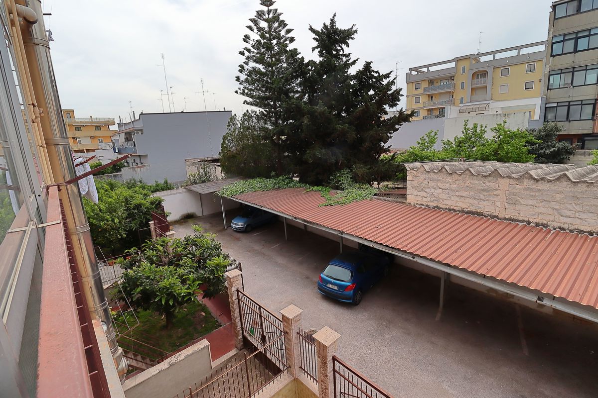 Foto 29 di 40 - Appartamento in vendita a Bari