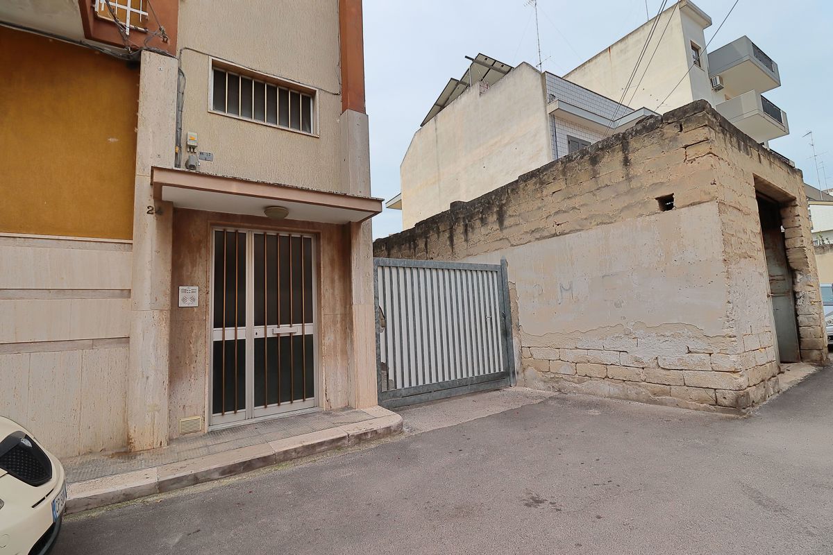 Foto 33 di 40 - Appartamento in vendita a Bari