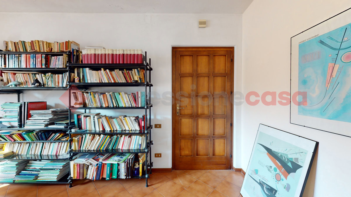 Foto 2 di 36 - Appartamento in vendita a Bagni di Lucca