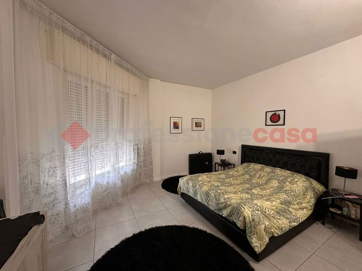 Foto 8 di 12 - Appartamento in vendita a Montecatini Terme