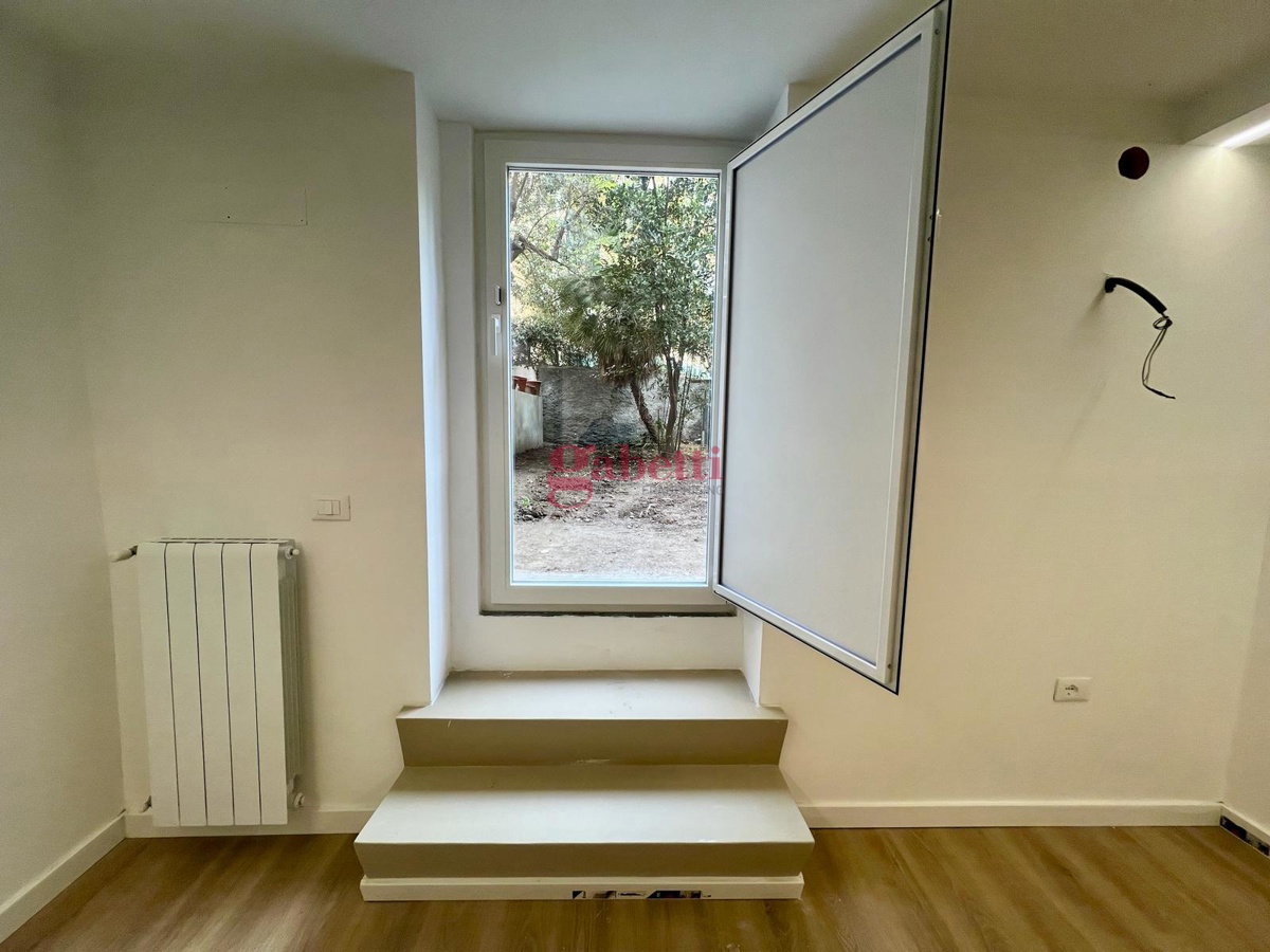 Foto 5 di 36 - Appartamento in vendita a Firenze