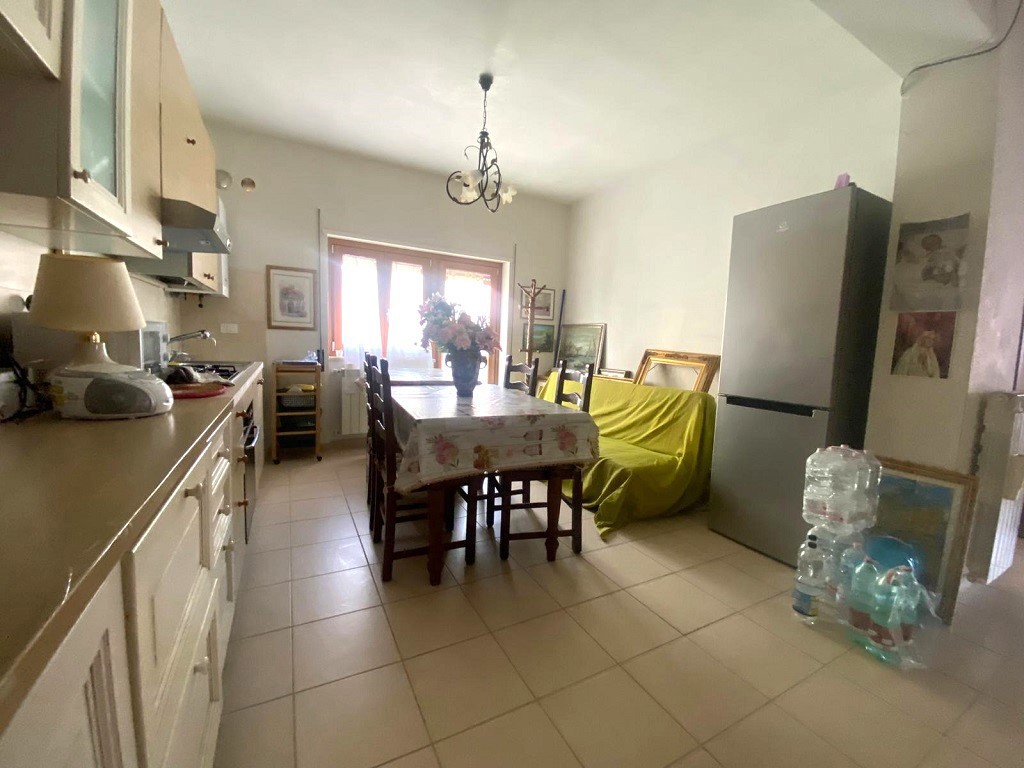 Foto 6 di 11 - Appartamento in vendita a L'Aquila