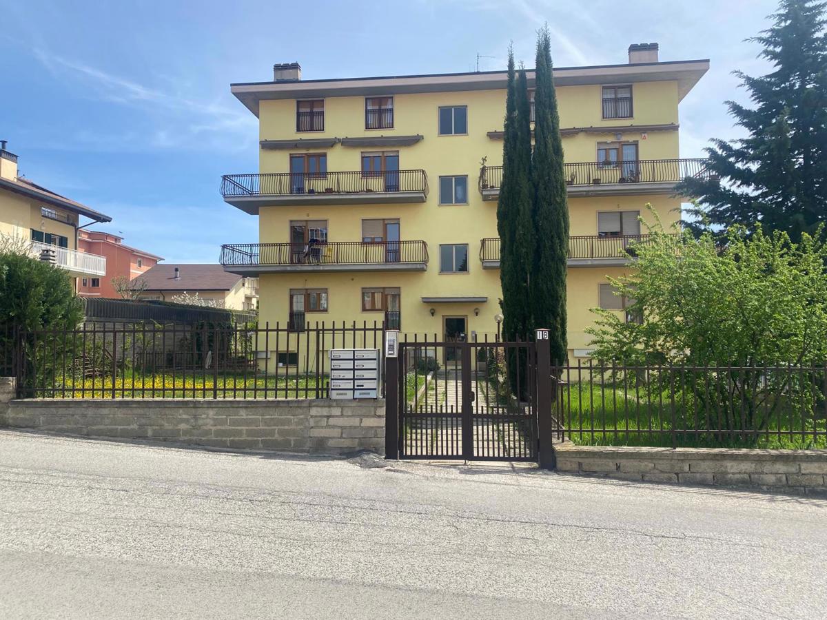 Foto 1 di 11 - Appartamento in vendita a L'Aquila