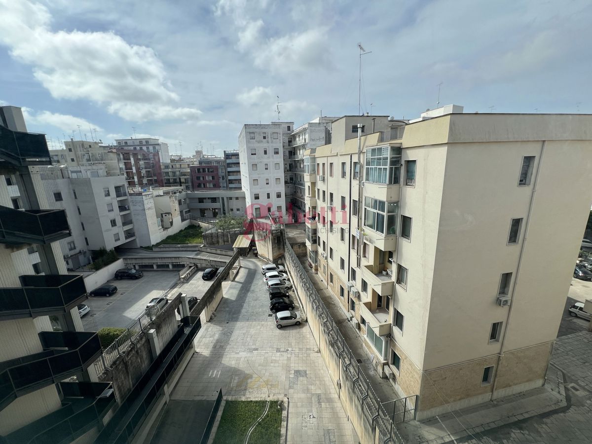 Foto 10 di 28 - Loft in vendita a Lecce
