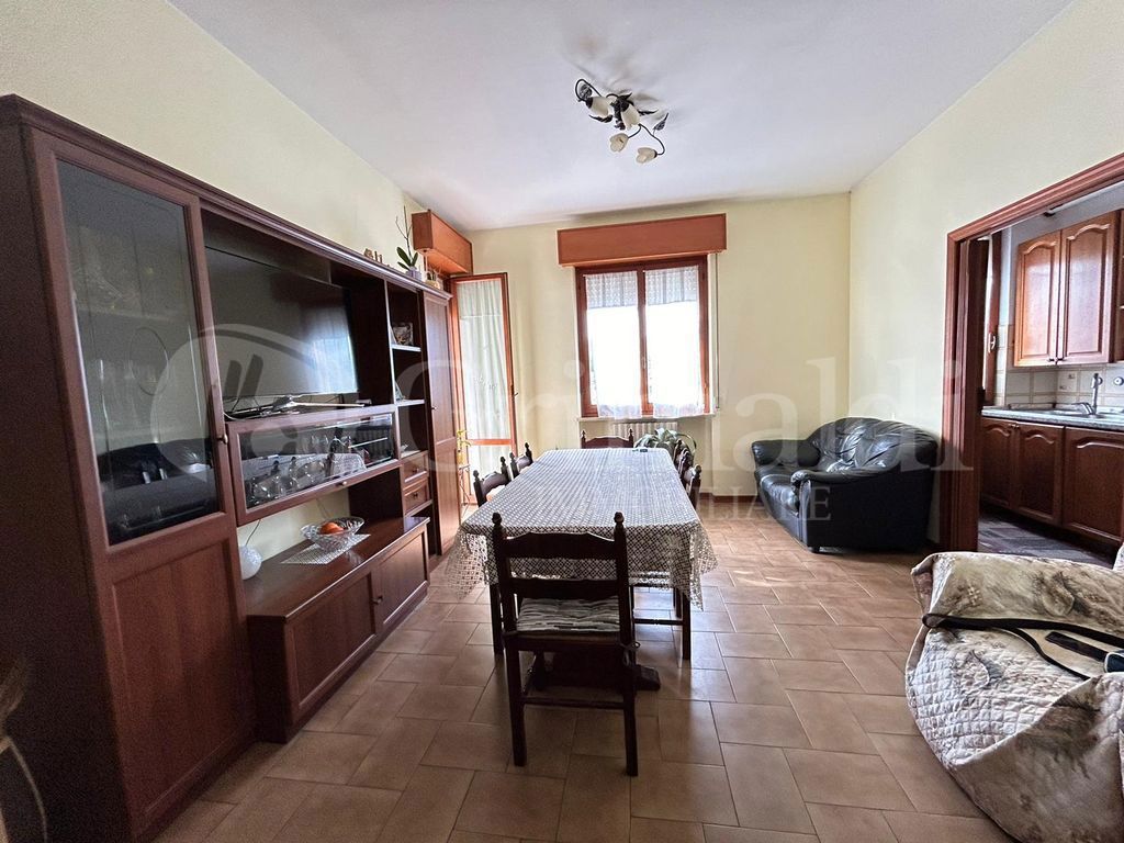 Foto 3 di 23 - Appartamento in vendita a Maiolati Spontini
