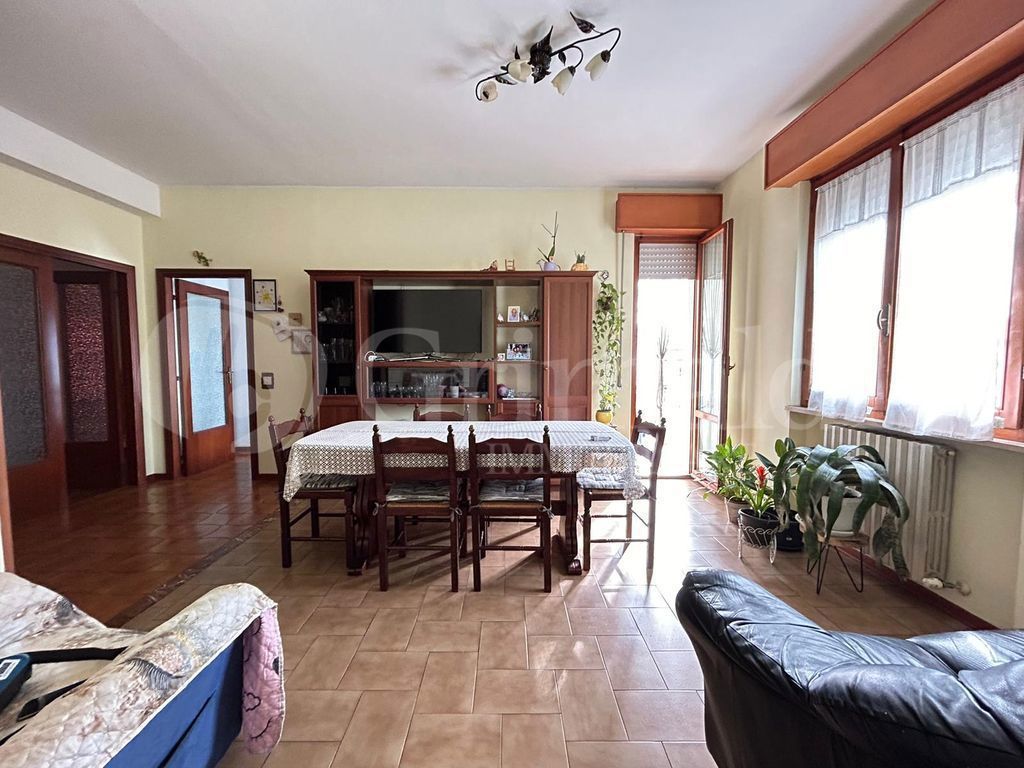 Foto 21 di 23 - Appartamento in vendita a Maiolati Spontini