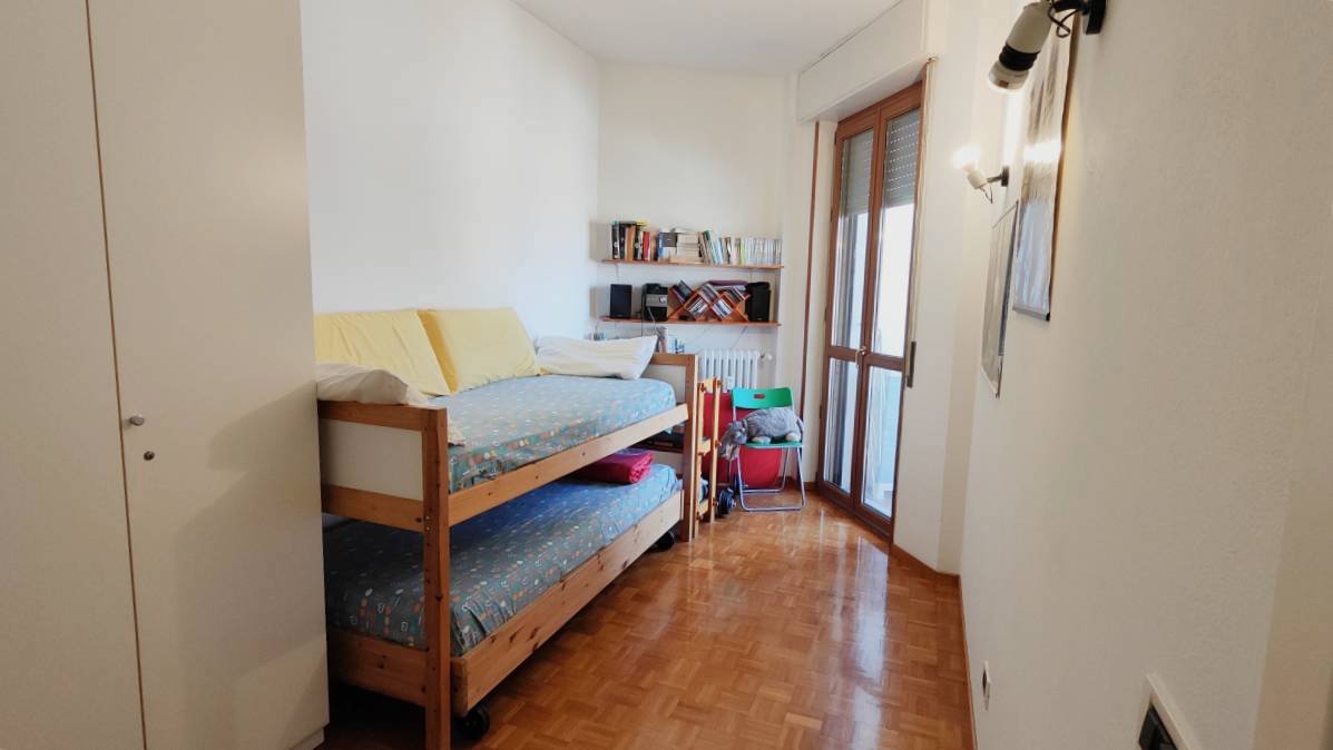 Foto 15 di 27 - Appartamento in vendita a Piacenza