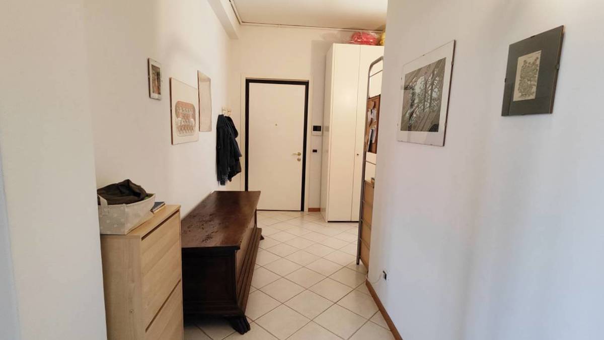 Foto 12 di 27 - Appartamento in vendita a Piacenza