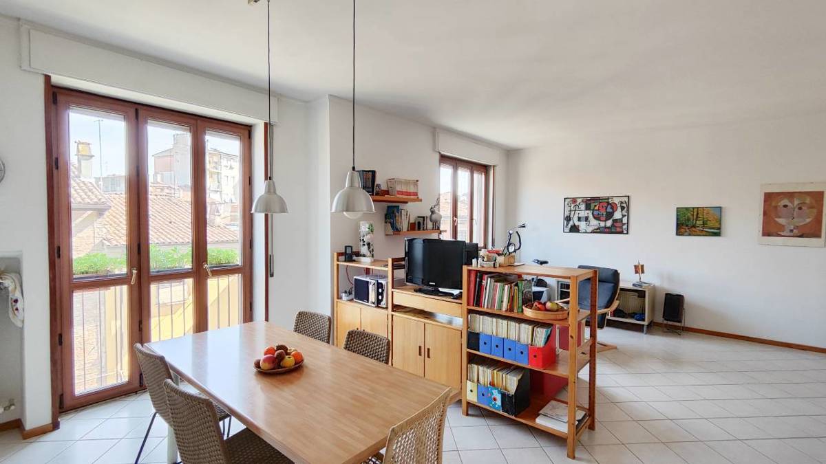 Foto 7 di 27 - Appartamento in vendita a Piacenza