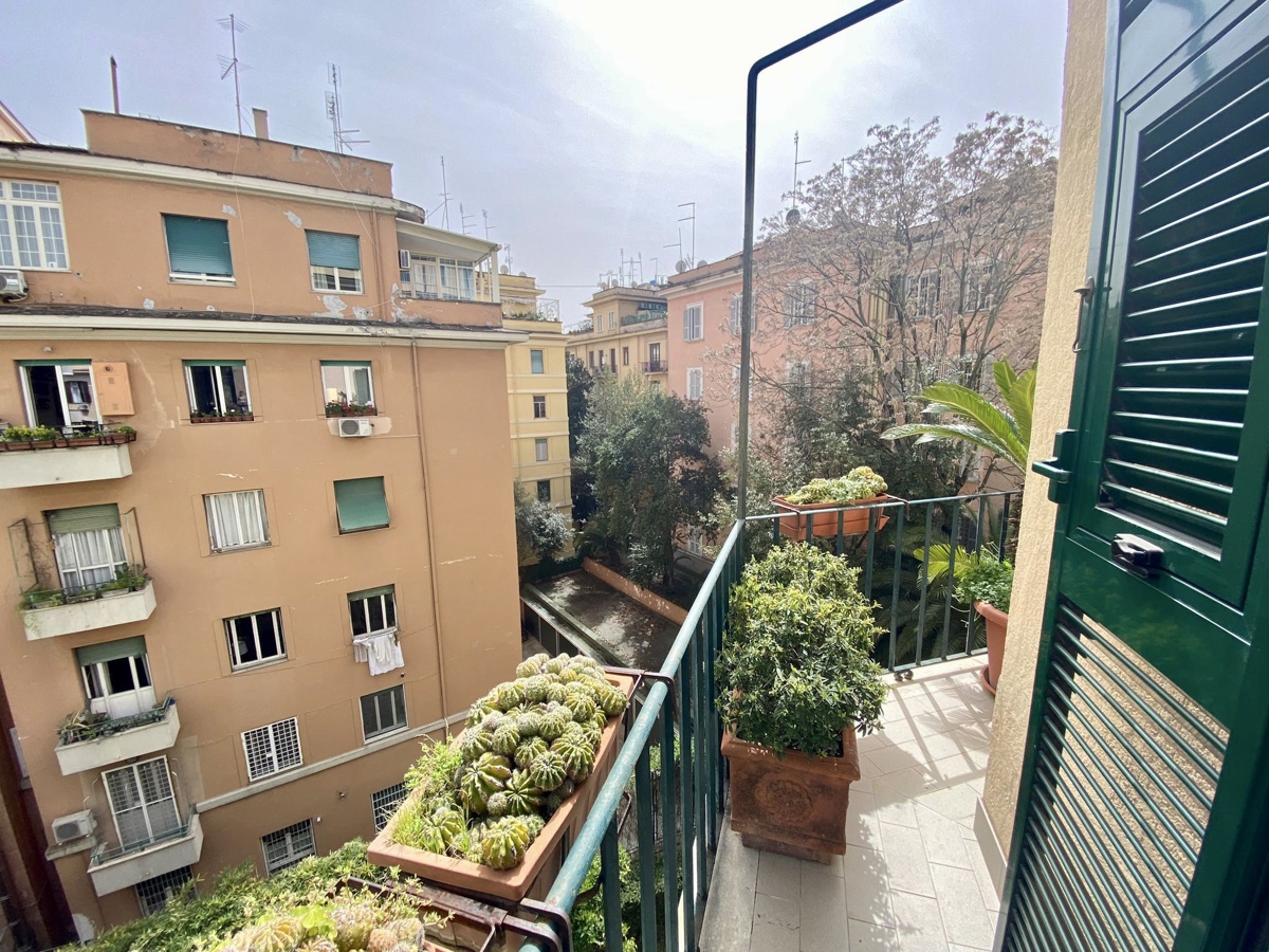 Foto 2 di 14 - Appartamento in affitto a Roma
