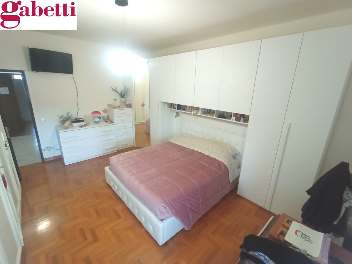 Foto 10 di 20 - Appartamento in vendita a Siena