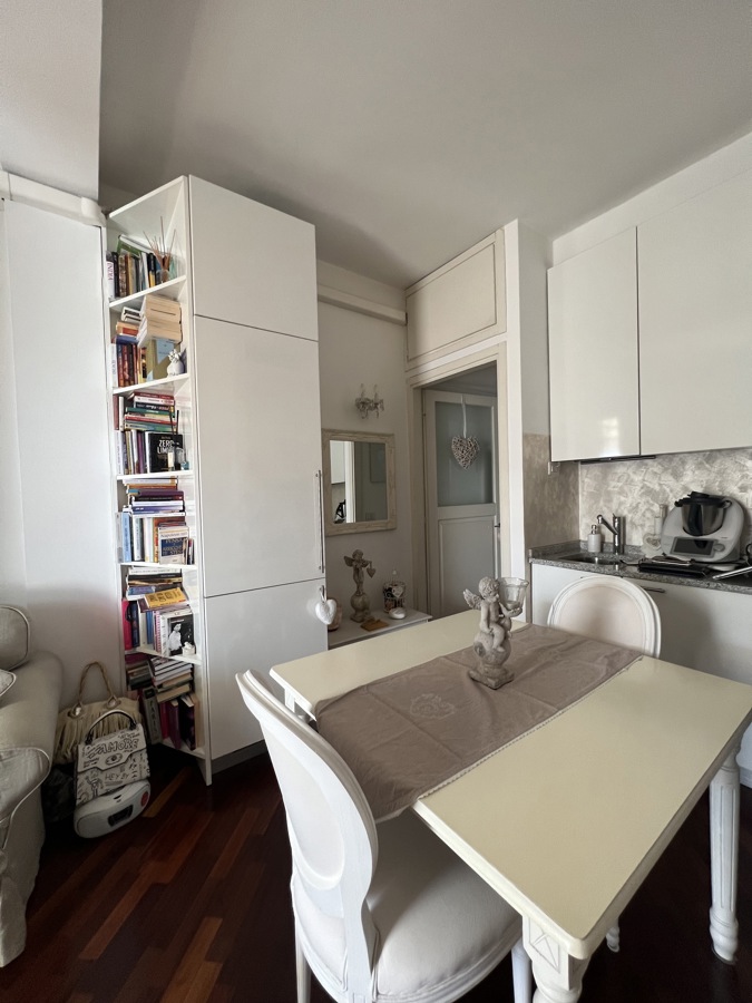 Foto 10 di 23 - Appartamento in vendita a Milano