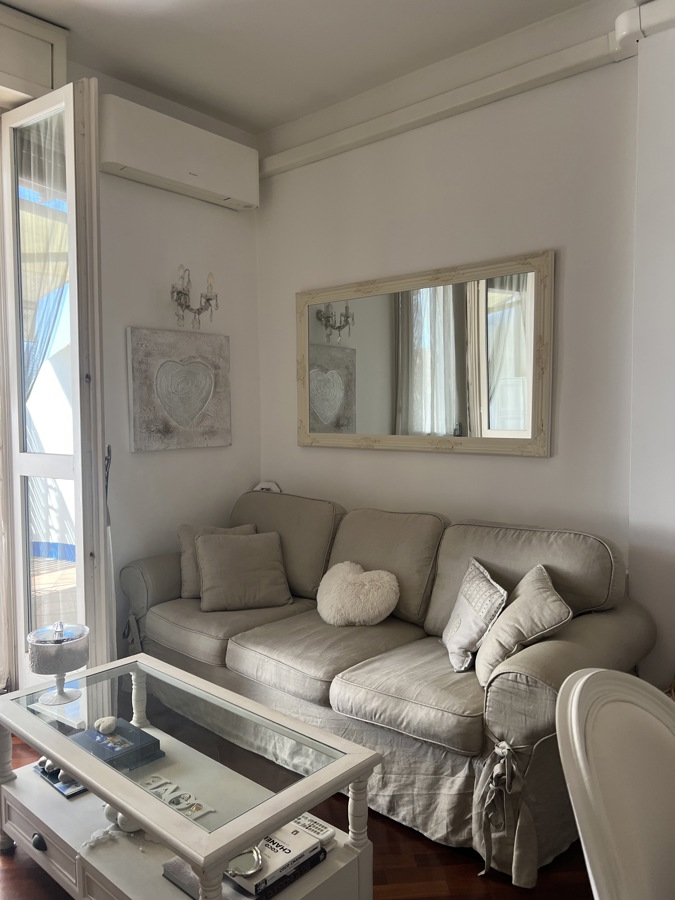 Foto 1 di 23 - Appartamento in vendita a Milano