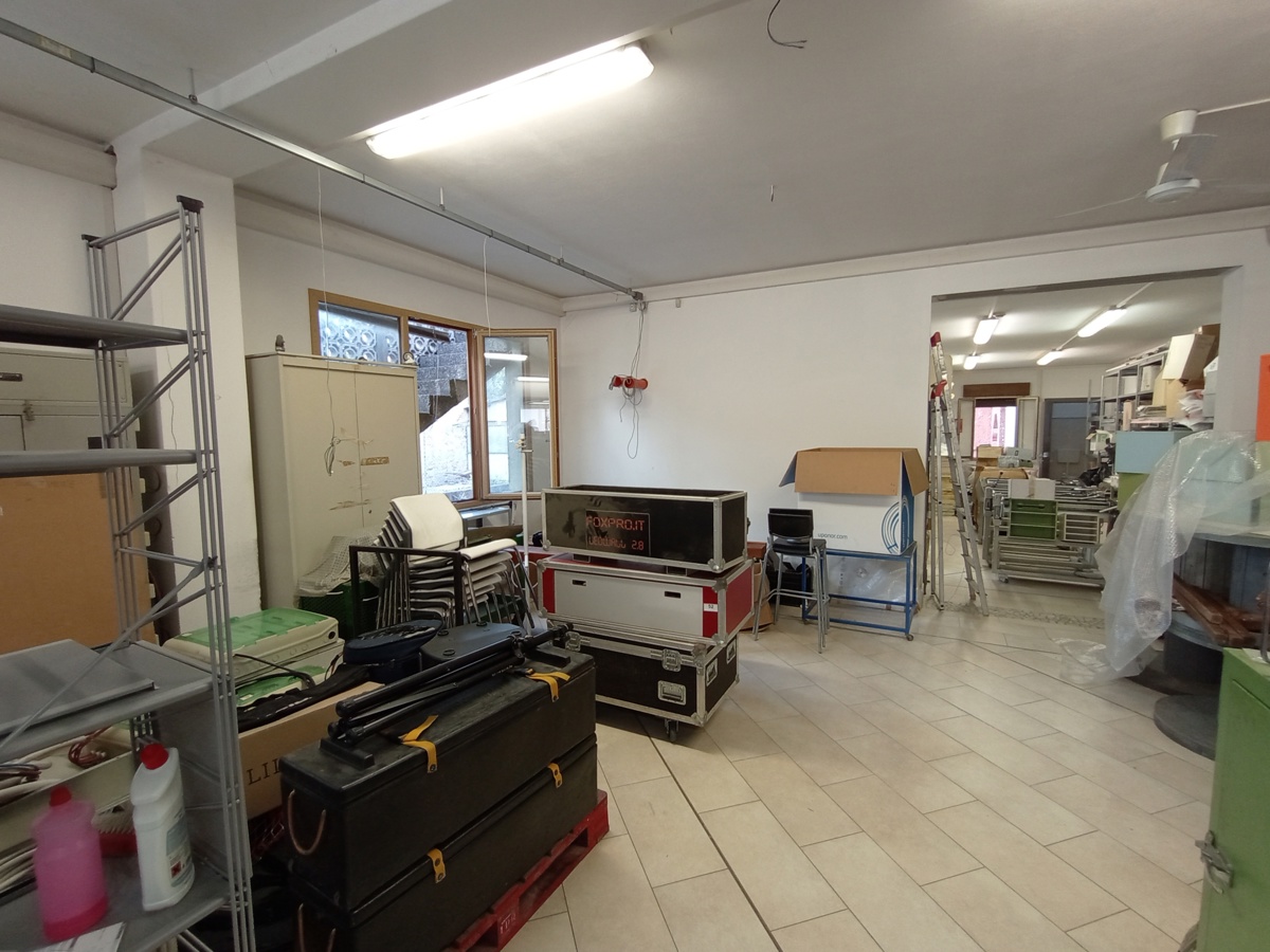 Foto 3 di 17 - Laboratorio in vendita a Cavarzere