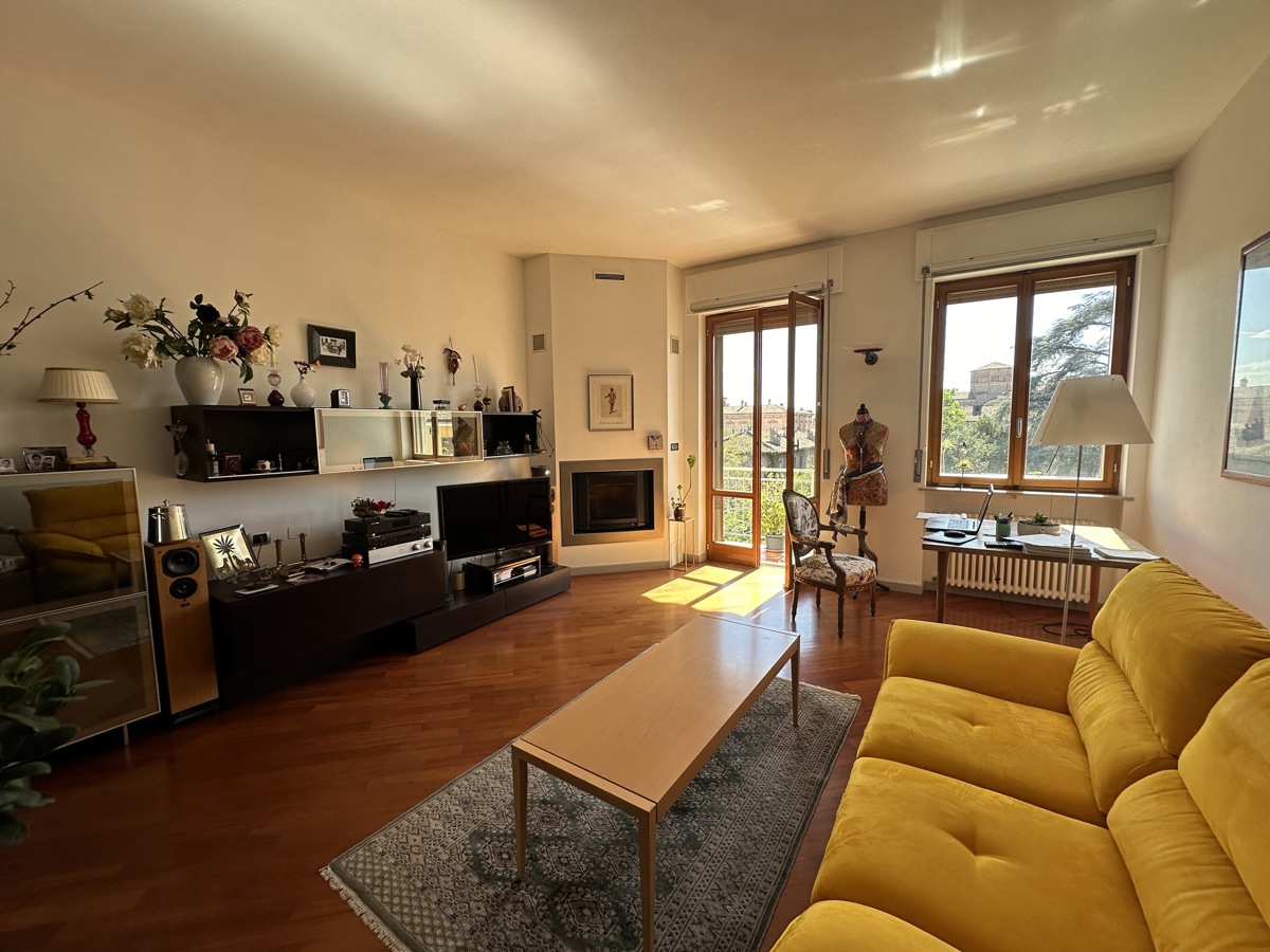 Foto 3 di 22 - Appartamento in vendita a Piacenza