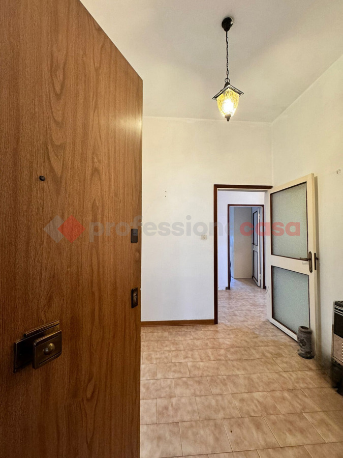 Foto 9 di 21 - Appartamento in vendita a Livorno