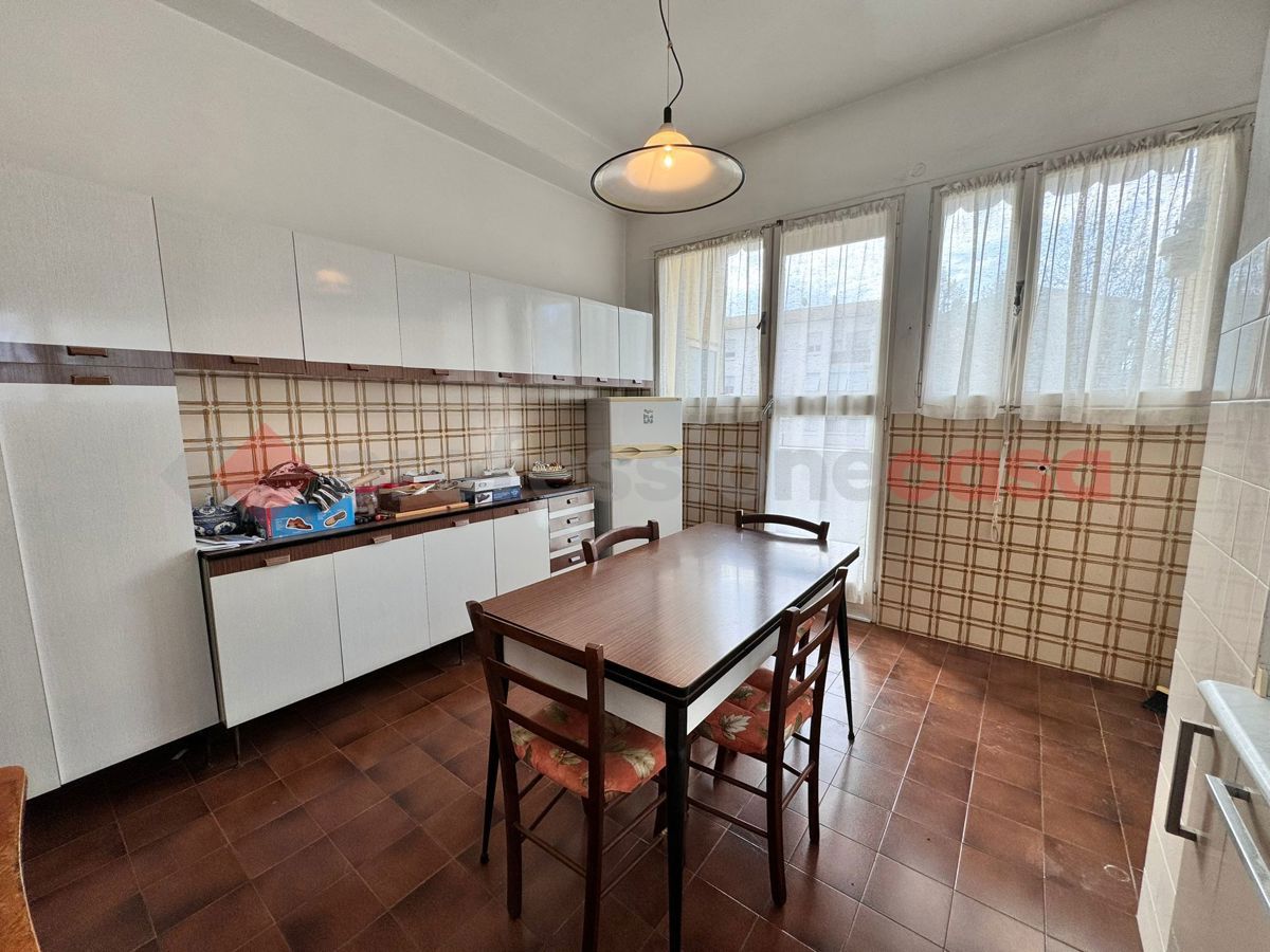 Foto 10 di 21 - Appartamento in vendita a Livorno