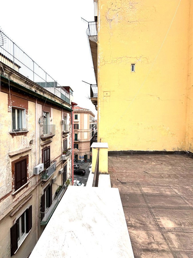 Foto 25 di 26 - Appartamento in vendita a Napoli