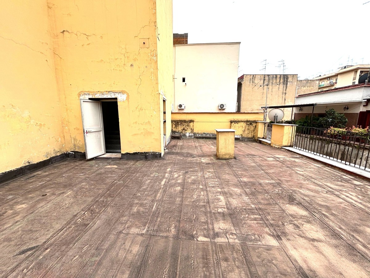 Foto 24 di 26 - Appartamento in vendita a Napoli