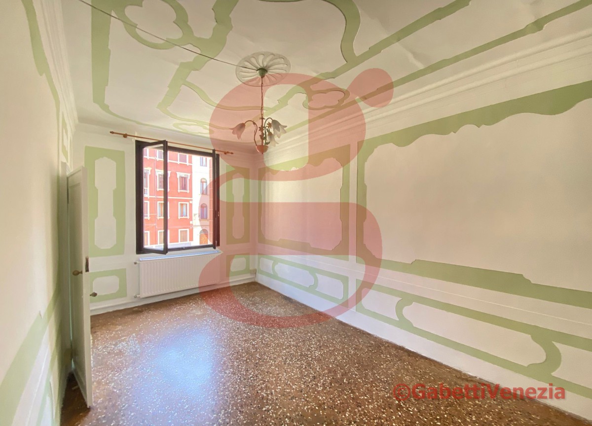 Foto 5 di 11 - Appartamento in vendita a Venezia