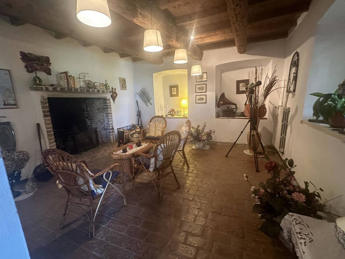 Foto 32 di 39 - Villa in vendita a Montalto Pavese