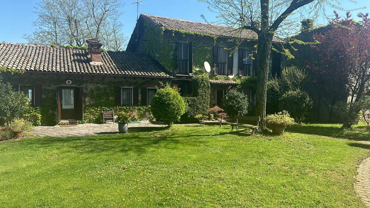 Foto 6 di 39 - Villa in vendita a Montalto Pavese