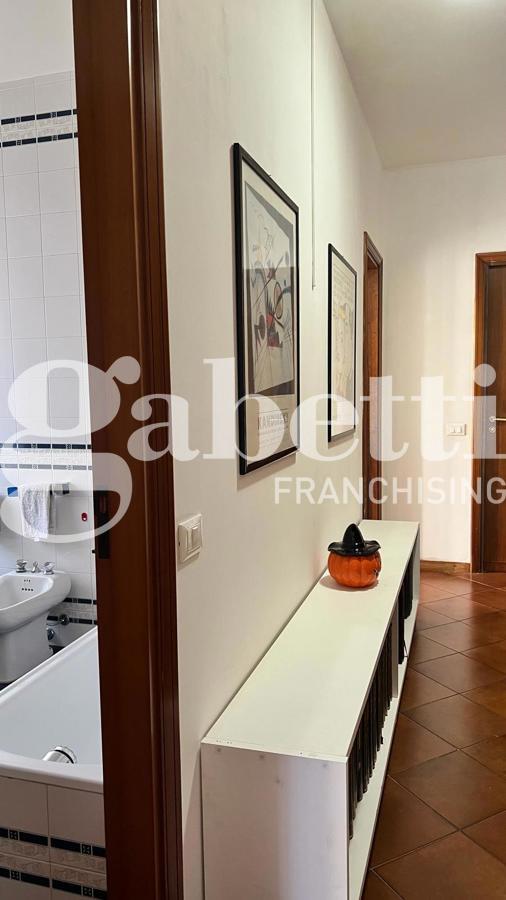 Foto 16 di 20 - Appartamento in vendita a Palermo