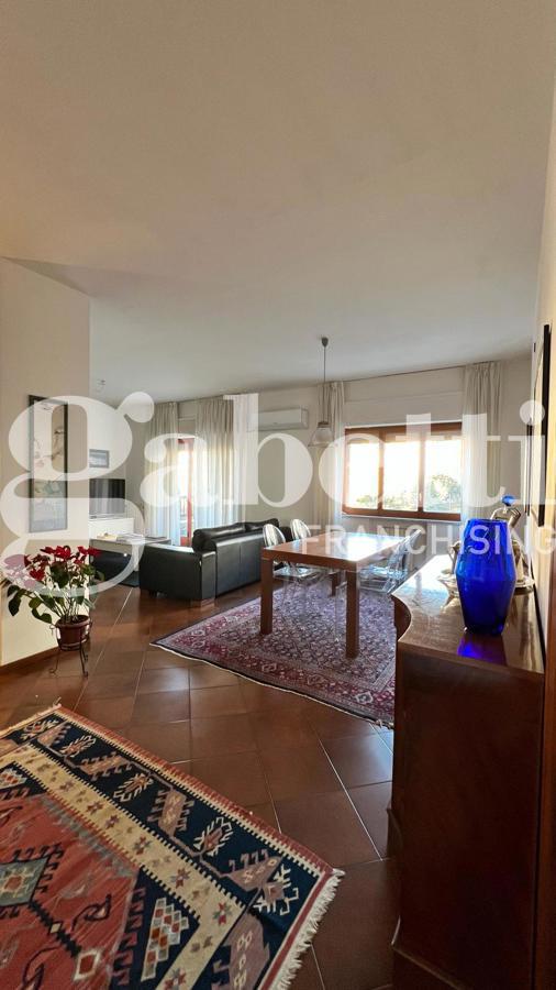 Foto 1 di 20 - Appartamento in vendita a Palermo
