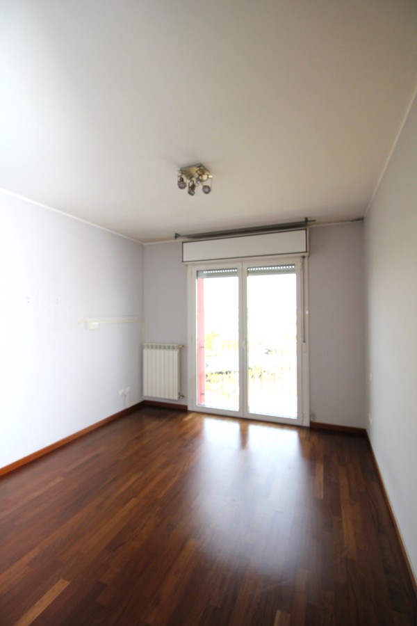 Foto 9 di 24 - Appartamento in vendita a Cerro Maggiore