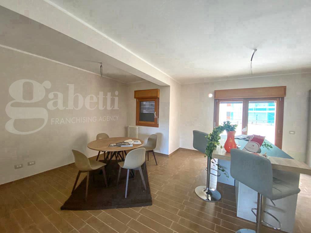 Foto 1 di 24 - Appartamento in vendita a Palermo