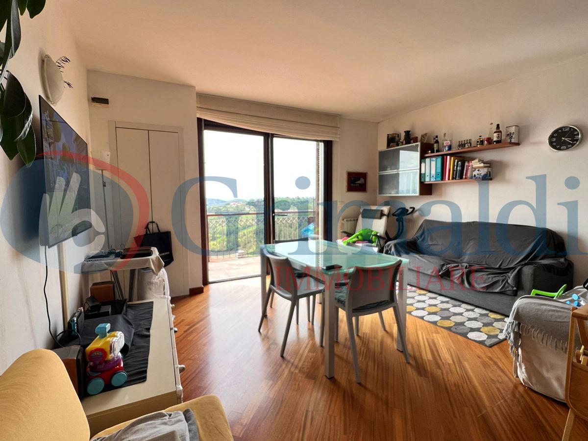 Foto 3 di 12 - Appartamento in vendita a Corciano