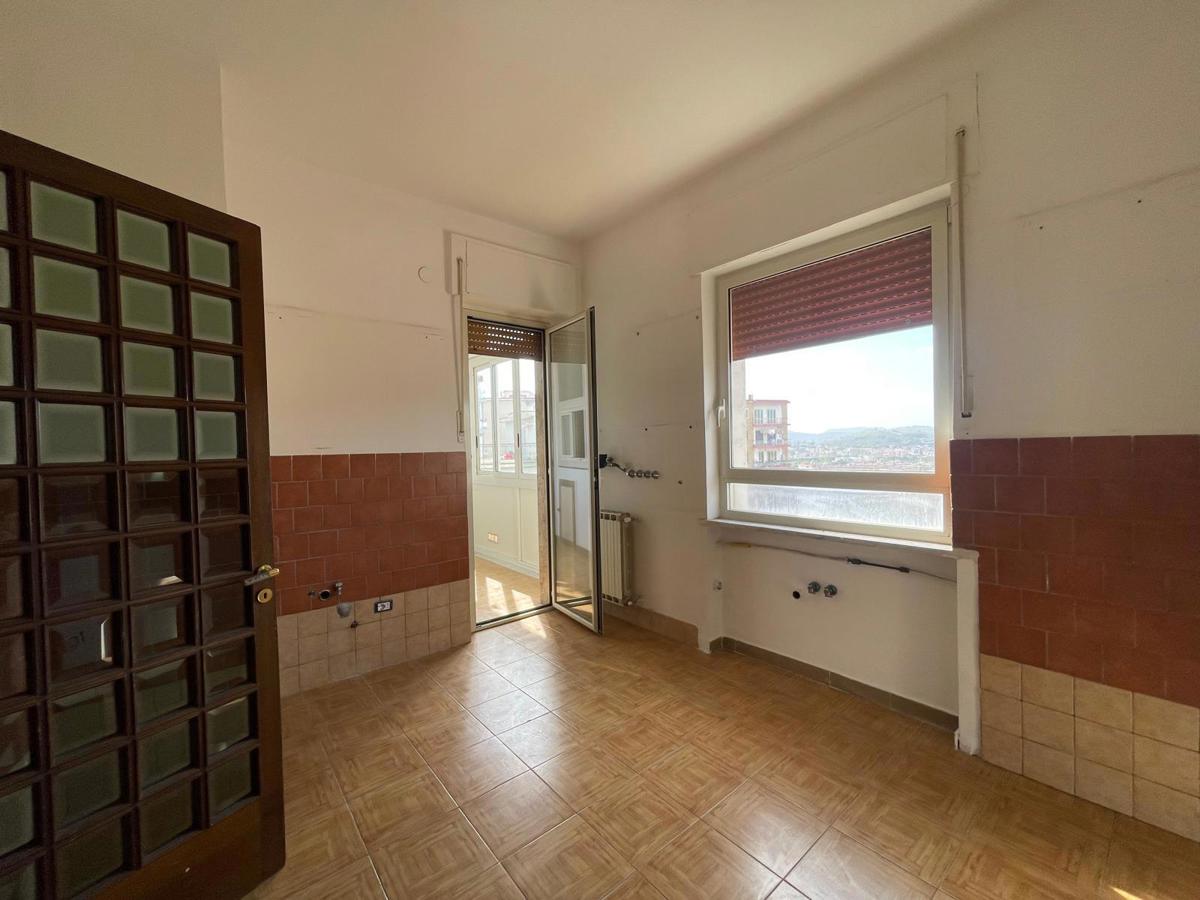 Foto 11 di 20 - Appartamento in vendita a Napoli