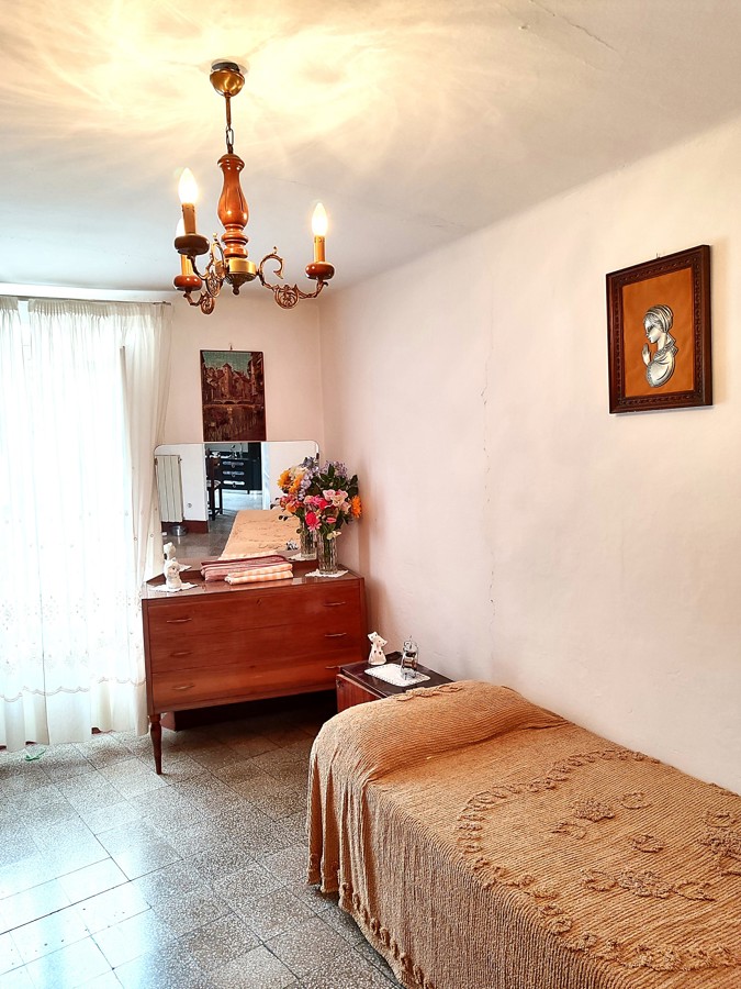 Foto 13 di 17 - Appartamento in vendita a Castelnuovo Garfagnana