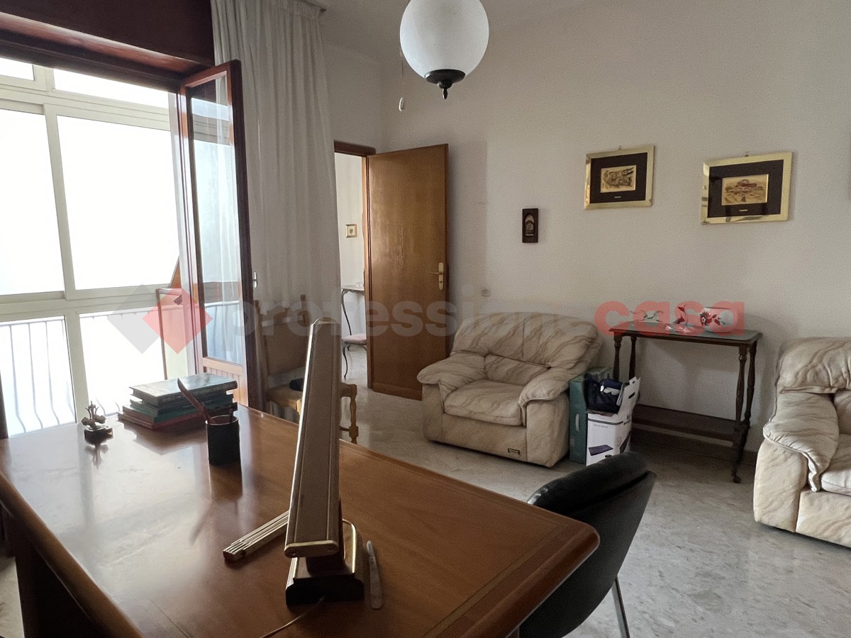 Foto 17 di 23 - Appartamento in vendita a Taranto