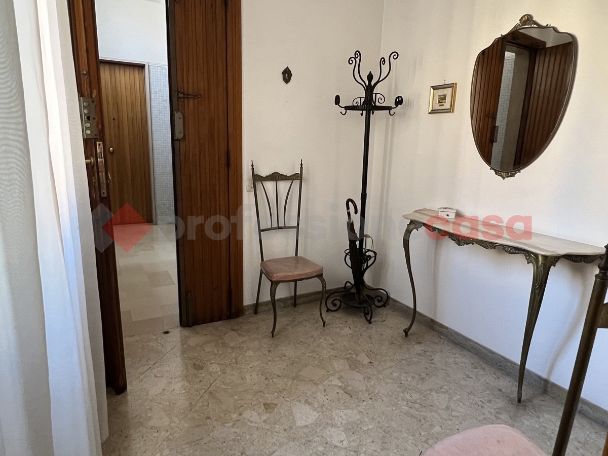 Foto 11 di 23 - Appartamento in vendita a Taranto