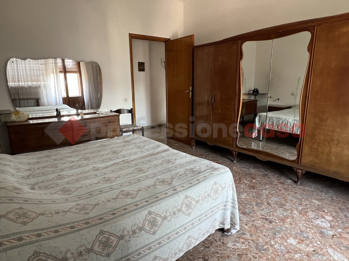 Foto 7 di 23 - Appartamento in vendita a Taranto