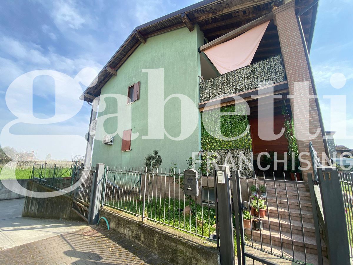 Foto 1 di 18 - Appartamento in vendita a San Gervasio Bresciano