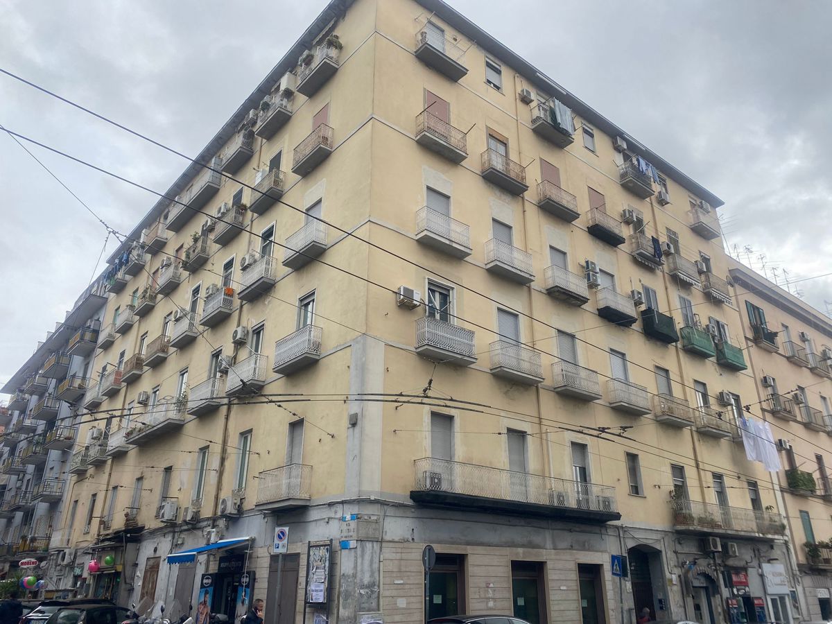 Foto 1 di 15 - Appartamento in vendita a Napoli