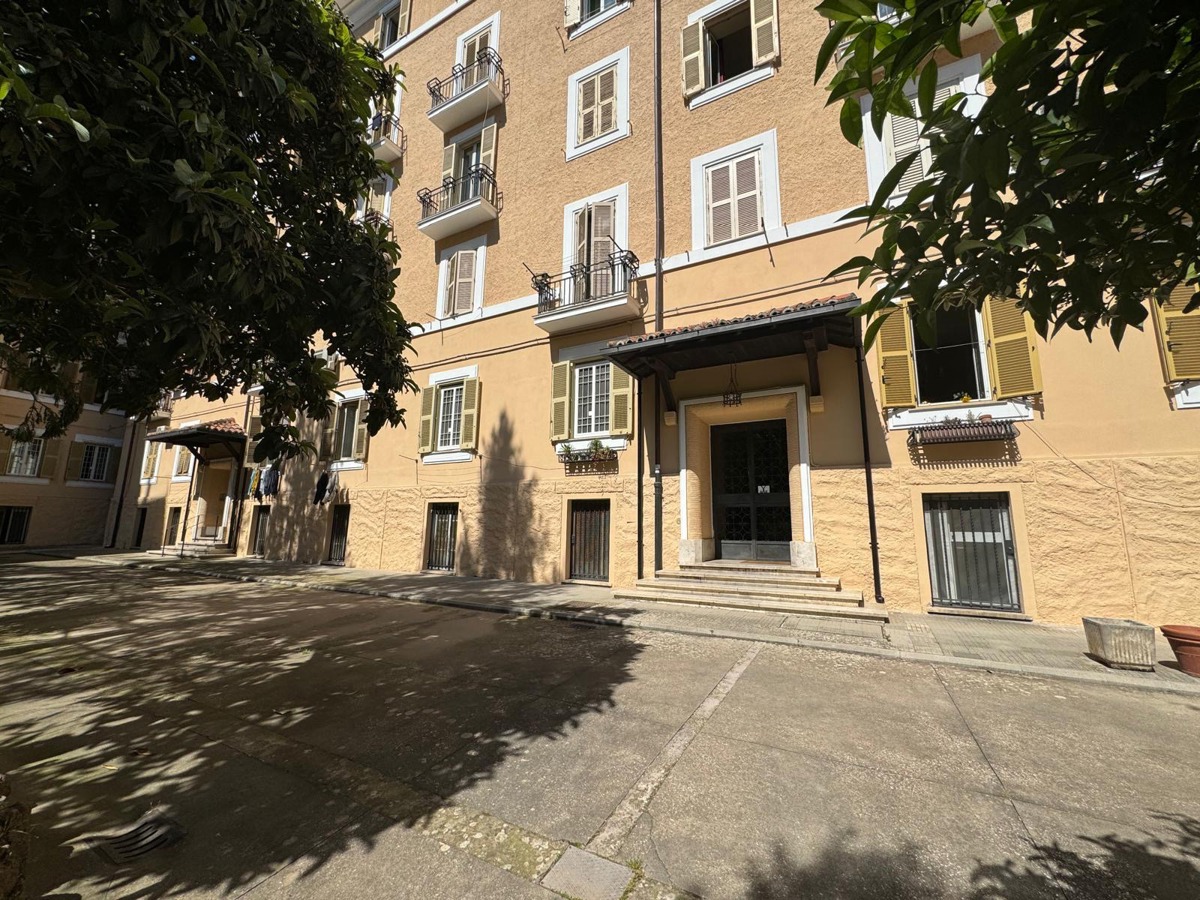 Foto 13 di 16 - Appartamento in vendita a Roma