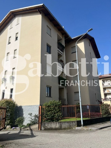 Foto 8 di 32 - Appartamento in vendita a Biella