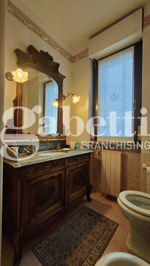 Foto 22 di 32 - Appartamento in vendita a Biella