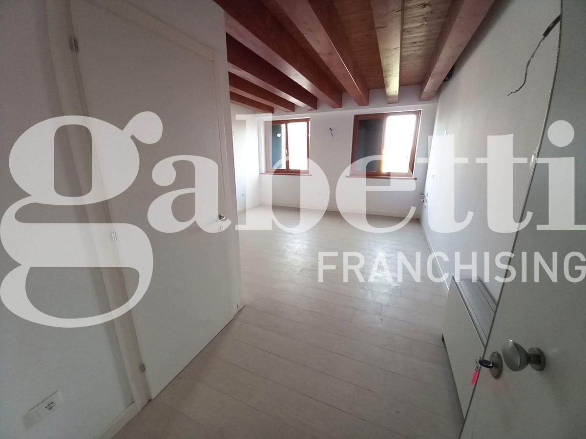 Foto 11 di 16 - Appartamento in vendita a Chioggia