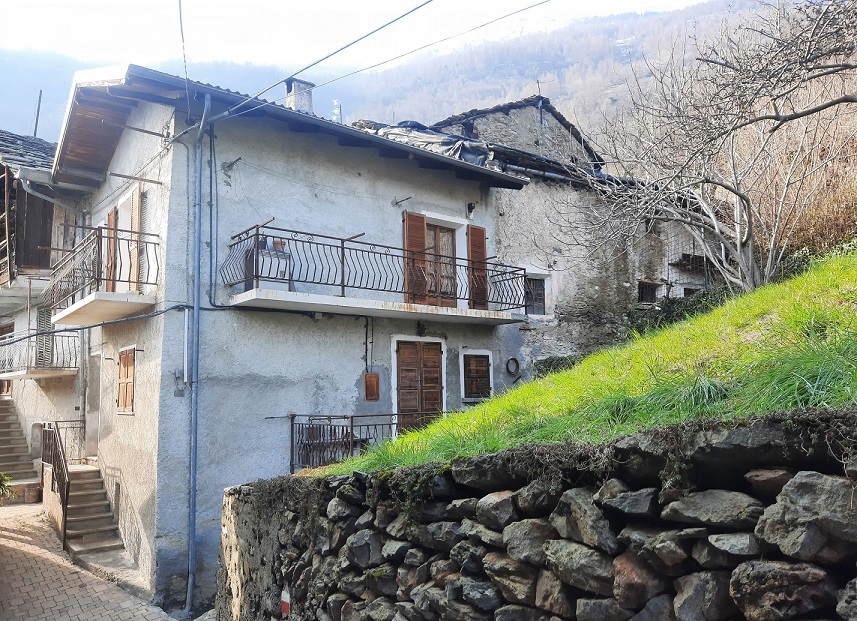 Foto 4 di 13 - Casa indipendente in vendita a Chiomonte