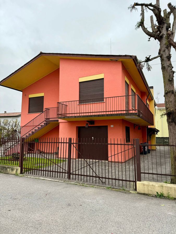 Foto 10 di 39 - Casa indipendente in vendita a Ponte San Nicol