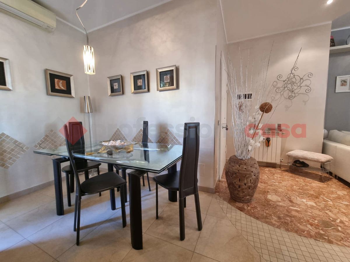 Foto 3 di 31 - Appartamento in vendita a Roma