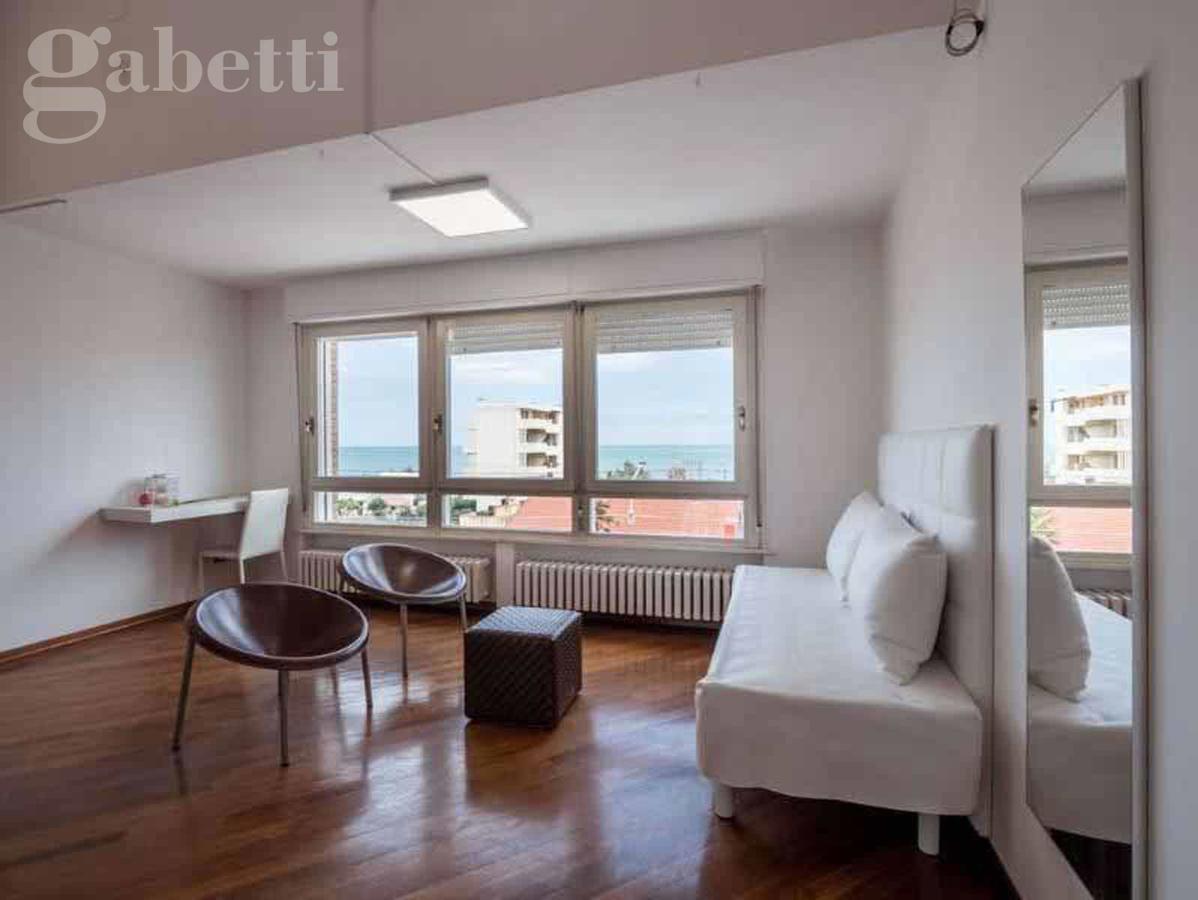 Foto 19 di 21 - Appartamento in vendita a Senigallia