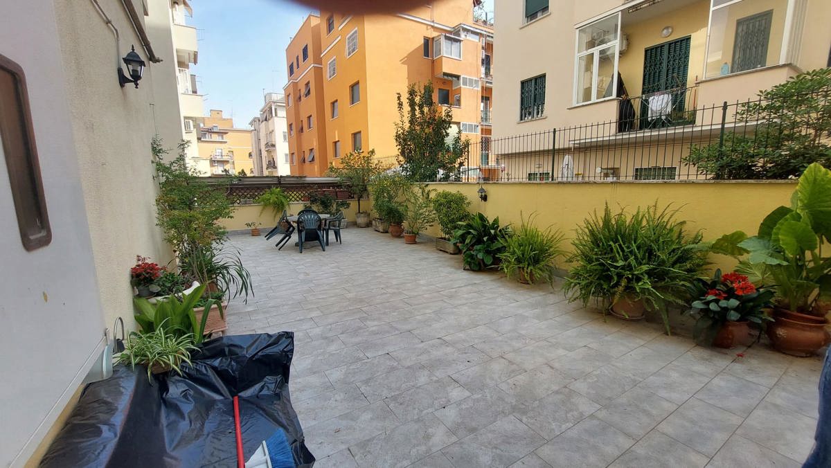 Foto 6 di 32 - Appartamento in vendita a Roma