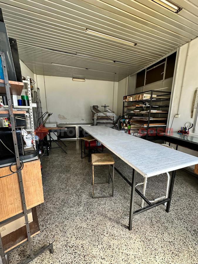 Foto 6 di 9 - Laboratorio in vendita a Bari