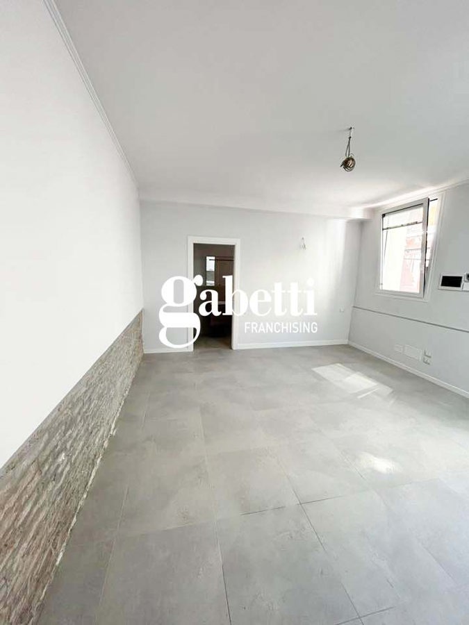 Foto 3 di 10 - Appartamento in vendita a Bologna