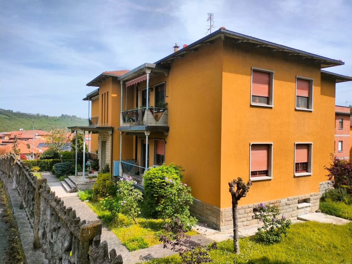 Foto 1 di 30 - Appartamento in vendita a Monte San Pietro